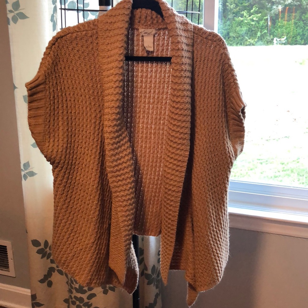 Caramel brown size large